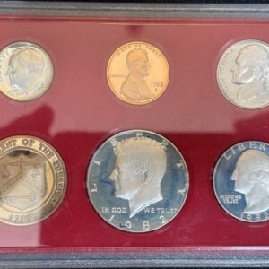 1982 S US Mint Proof Set - DCAM and Pretty Light Blue Toning!