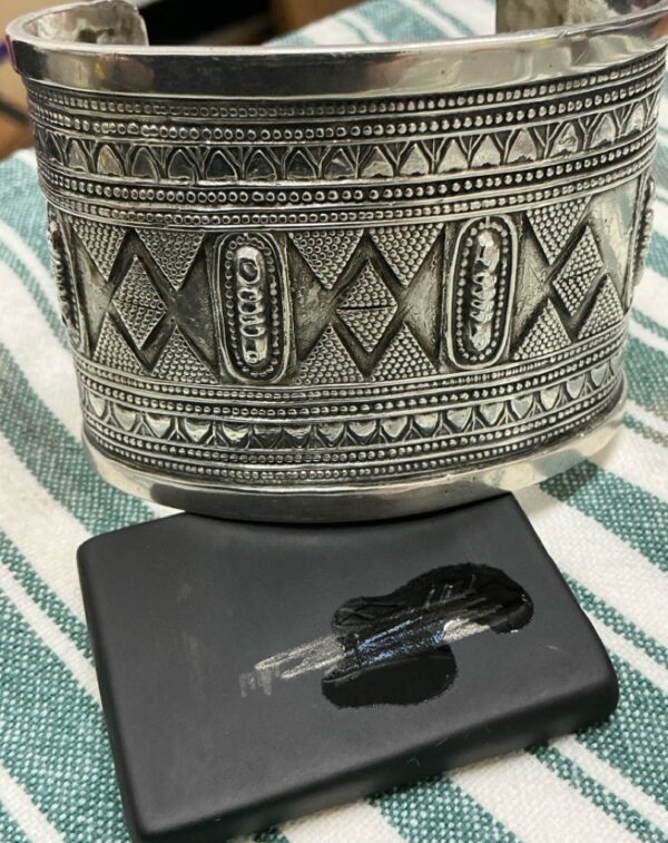 Vintage Kazakh Turkoman Sterling Silver Men's Cuff Bracelet- 71 g  Hand Engraved - Image 5