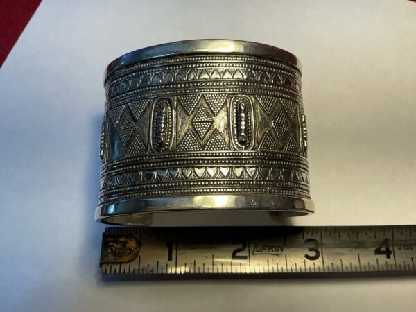 Vintage Kazakh Turkoman Sterling Silver Men's Cuff Bracelet- 71 g  Hand Engraved - Image 6